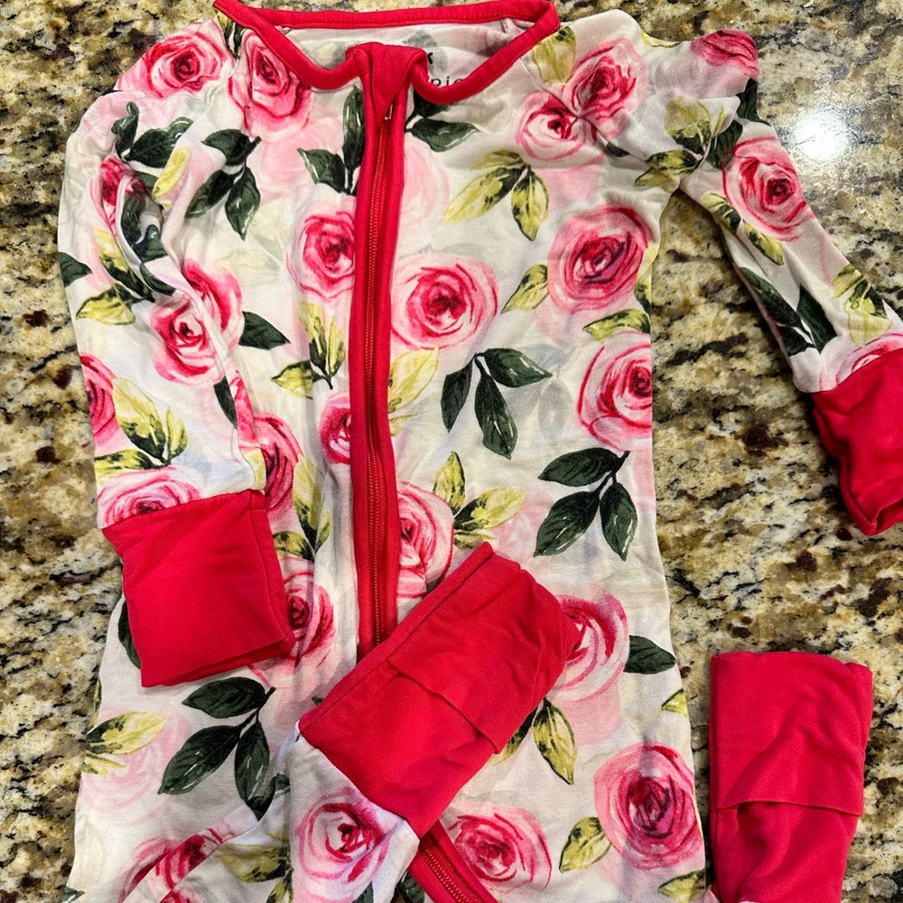 Little sleepies roses